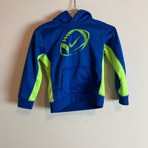Blue and green Nike therma fit size 4T